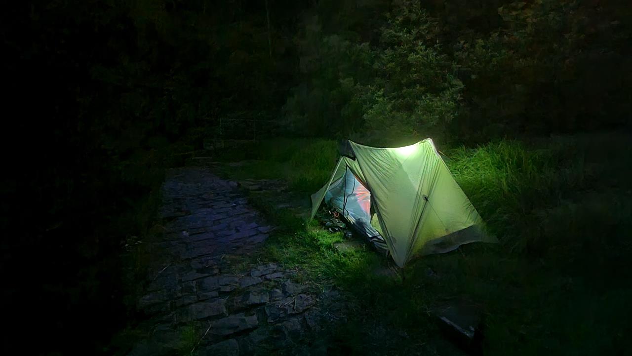 namiot przy lewadzie